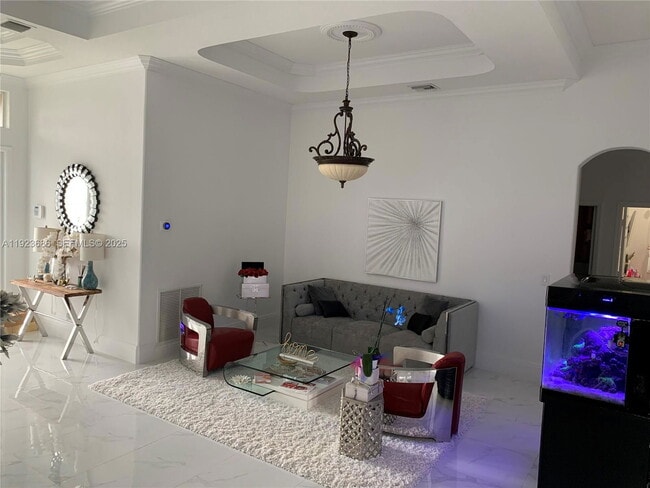 Building Photo - 6013 NW 56th Dr