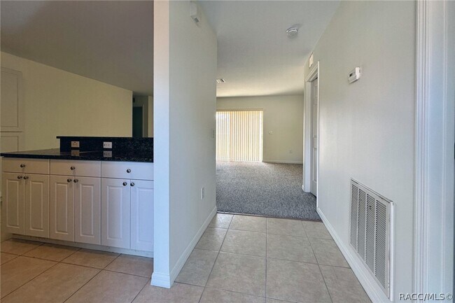 Building Photo - 4450 E Windmill Dr