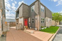 Building Photo - 5922 Fairdale Ln