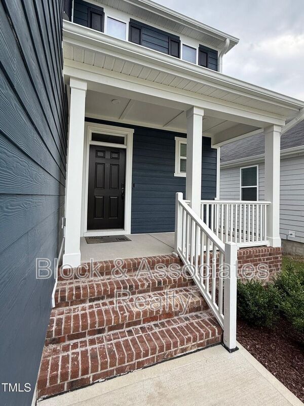 Building Photo - 177 Shadowdale Ln