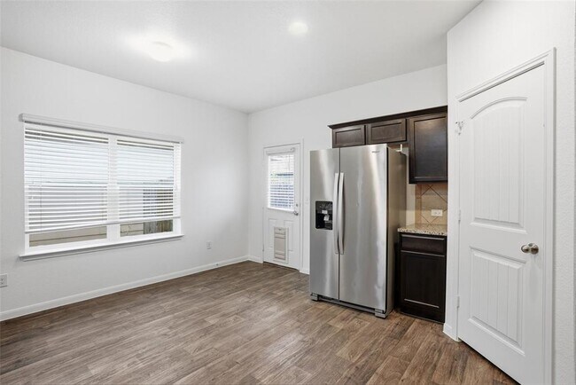 Building Photo - 3009 Tilmon Ln.