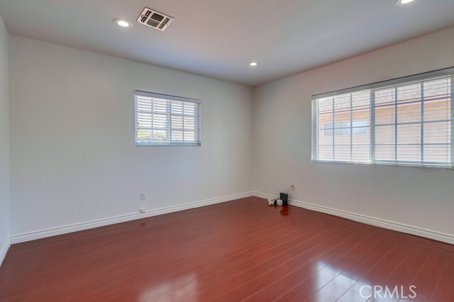 Building Photo - 20917 Madrona Ave