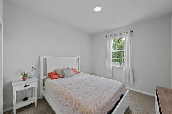 Building Photo - 314 Apache Plum Dr