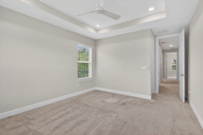 Building Photo - 1887 SE Ocean Cove Way