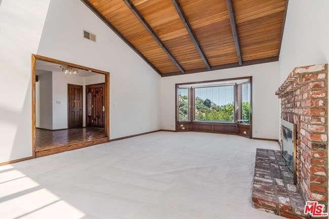 Building Photo - 1181 Somera Rd