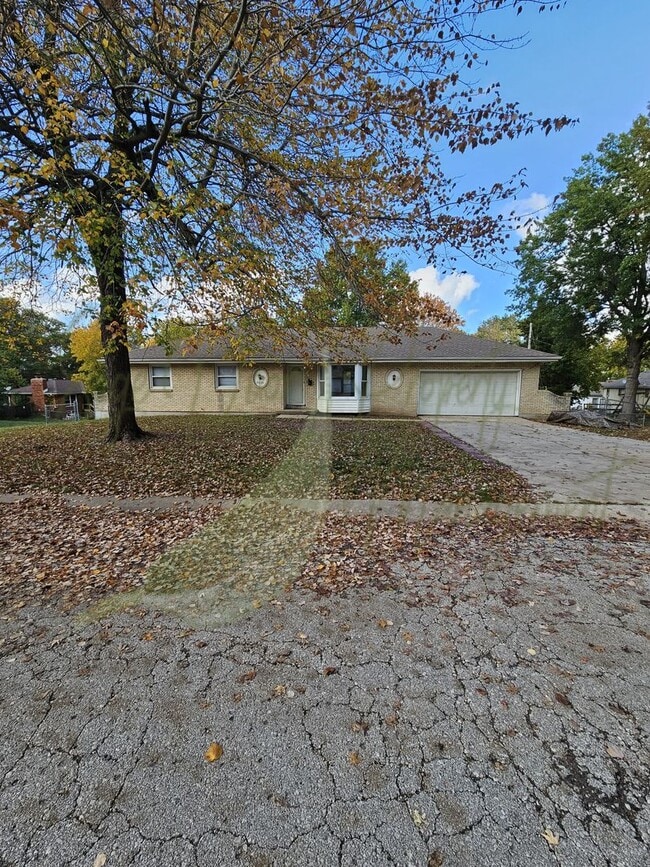 Primary Photo - DESIRABLE RAYTOWN LOCATION!!!