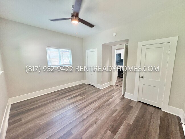 Building Photo - 4431 Clay St