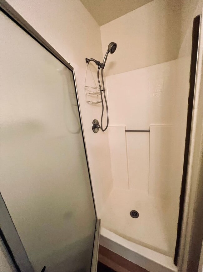 Building Photo - Affordable Comfort in 55+ Guard-Gated Comm...