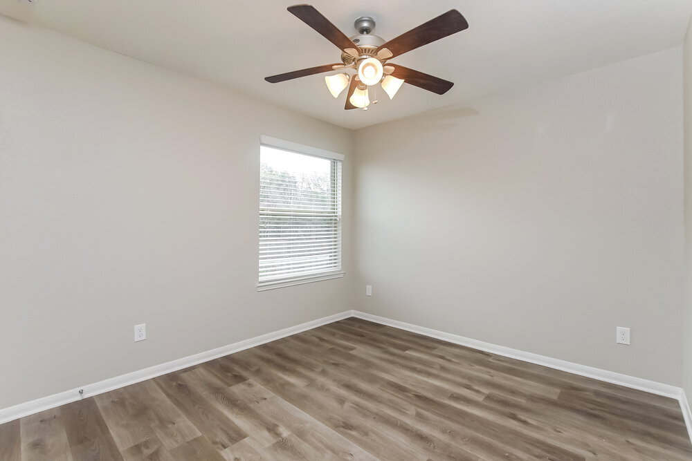 Building Photo - 5119 Gulf Stream Ln
