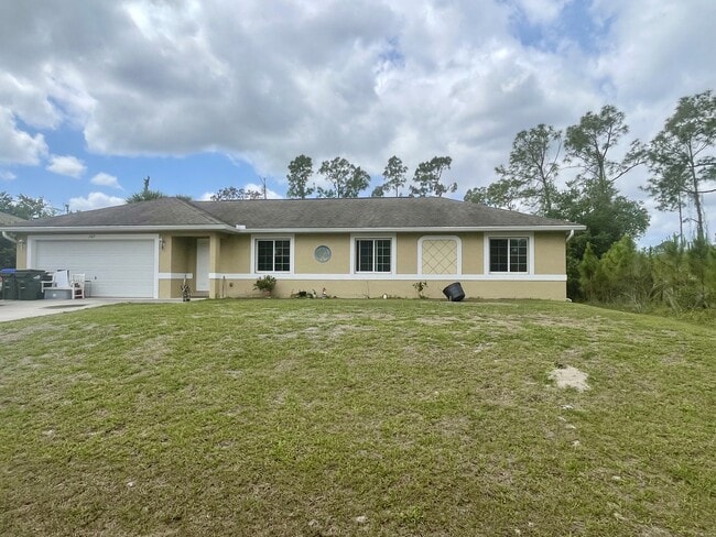 Building Photo - 1167 Urmey Ln