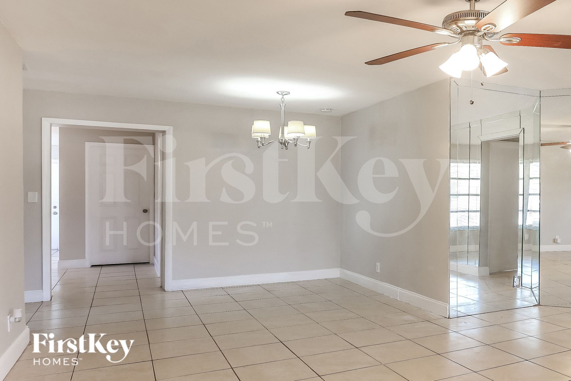 Building Photo - 3751 NW 9th Ct