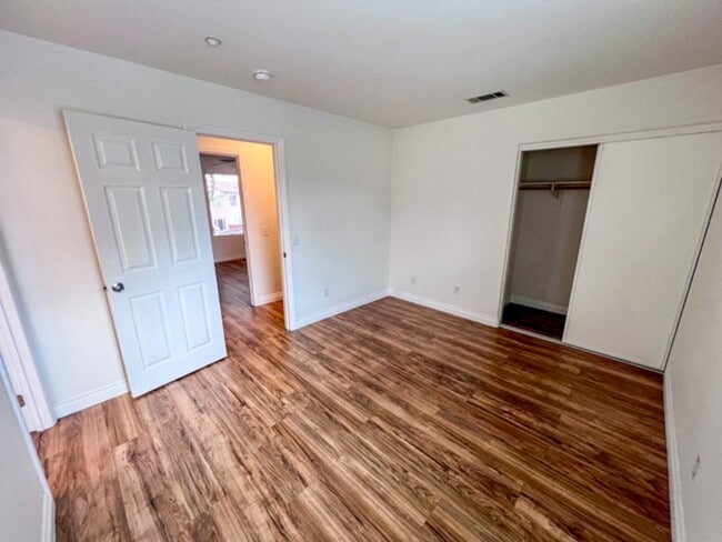 Building Photo - Beautiful 2 bedroom Condo located in Murrieta for LEASE