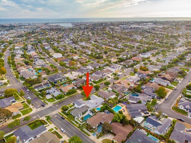 Building Photo - Dover Shores