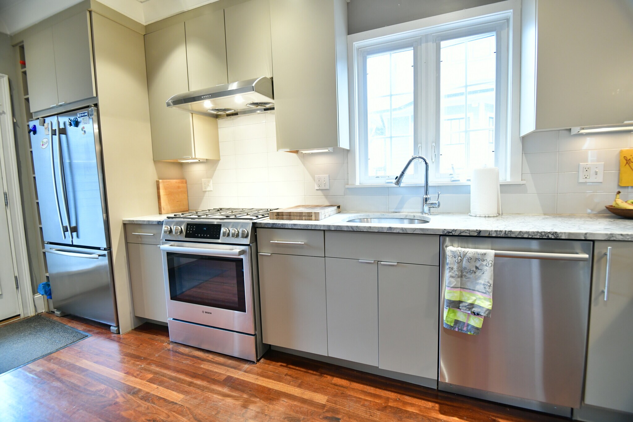 Building Photo - 71 Sawyer Ave