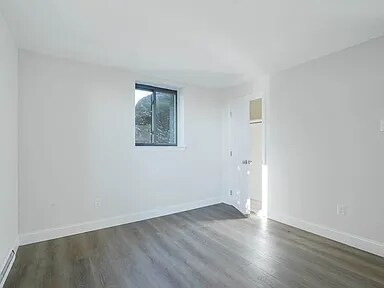 Building Photo - 38 Bayview Ter