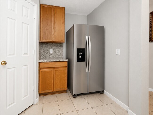 Building Photo - 17435 S Summit Canyon Dr