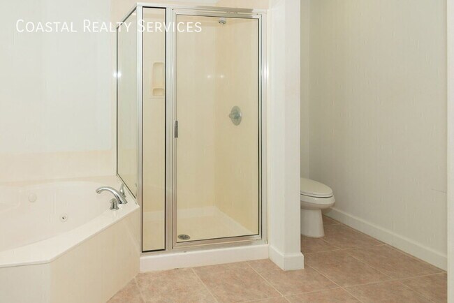 Building Photo - 113 Brooks St SE