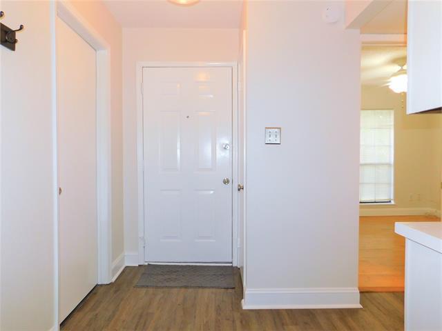 Building Photo - 2716 Mistywood Ln