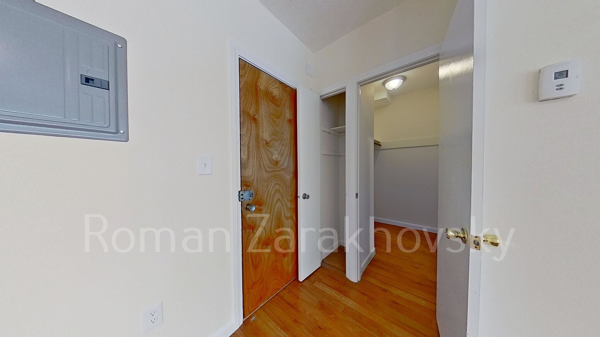 Building Photo - 2018 Commonwealth Ave