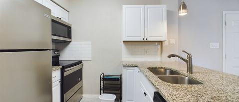 Building Photo - 2510 San Gabriel St