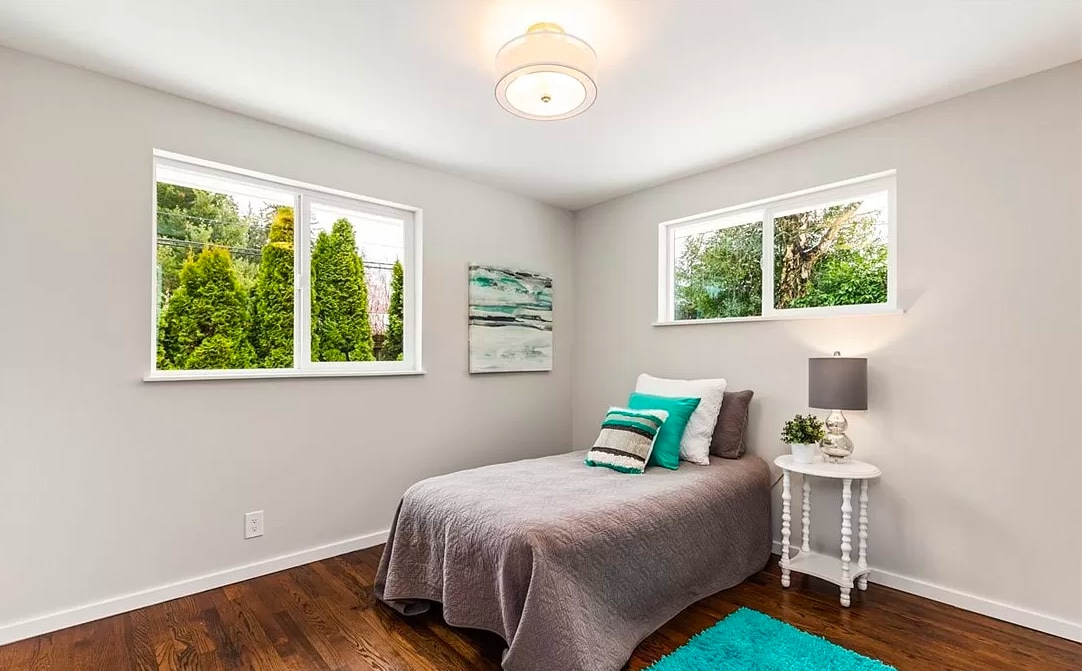 Building Photo - 1333 N 192nd St