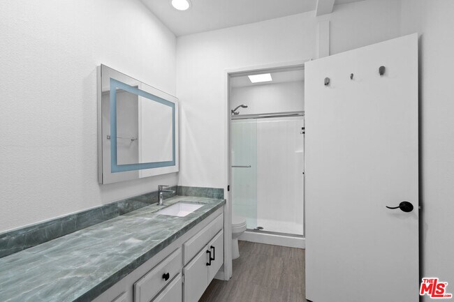Building Photo - 6225 Shoup Ave