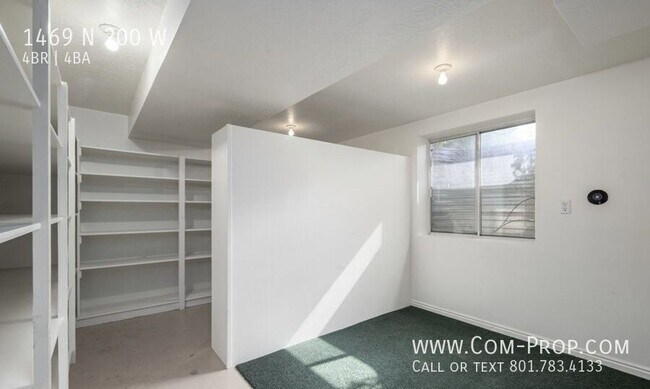 Building Photo - 1469 N 200 W St