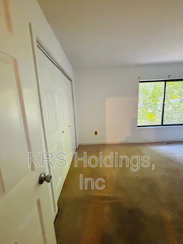 Building Photo - 9629 Groundhog Dr