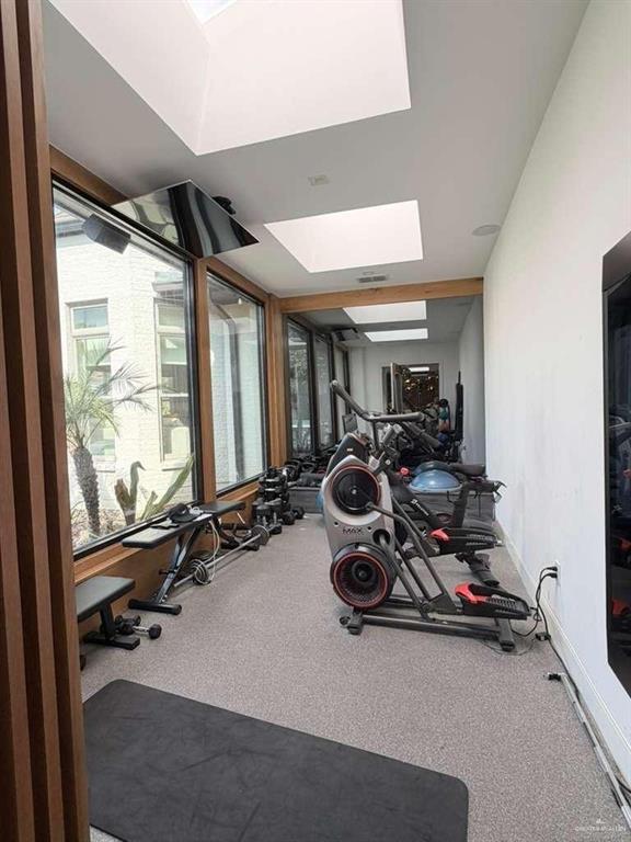 Building Photo - 11 SW Greenbriar Square