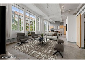 Building Photo - 700 N Washington Ave