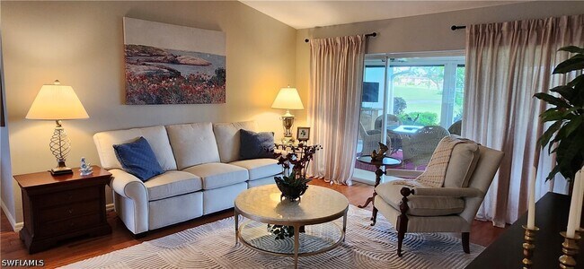 Building Photo - 1417 Foxfire Ln