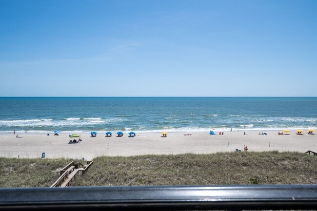Building Photo - PLAN AND SECURE YOUR WINTER GETAWAY NOW, W...