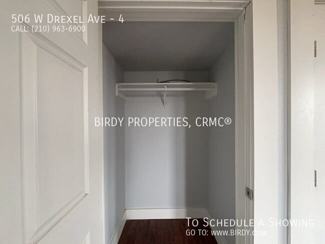 Building Photo - 506 W Drexel Ave