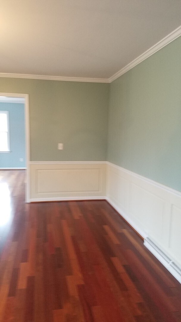 Building Photo - Beautiful, Executive Home located on Bloom...