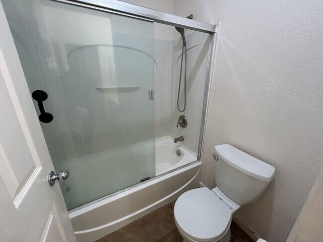 Building Photo - 759 Hagerman Peak Dr