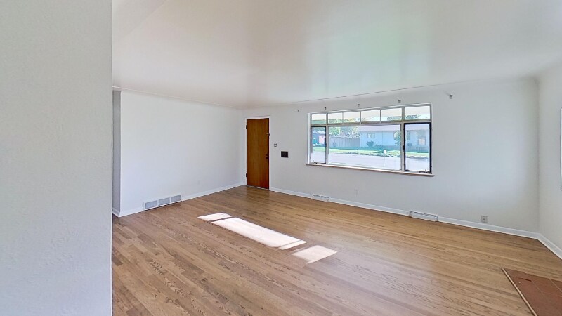 Building Photo - 2985 Reed St