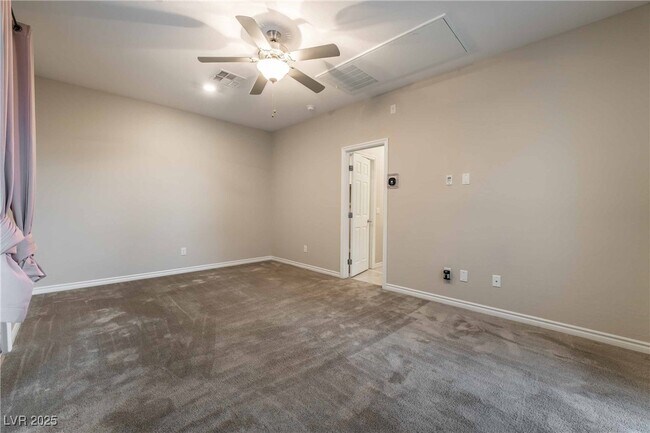 Building Photo - 3115 Mossfield Ave