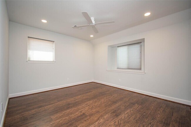 Building Photo - 6810 Northampton Way