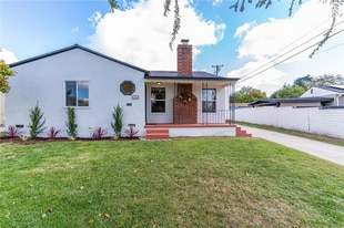 Building Photo - 1649 Crestview Ave