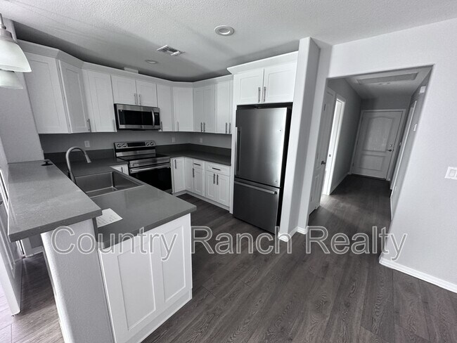 Building Photo - 1632 Shamrock Rd