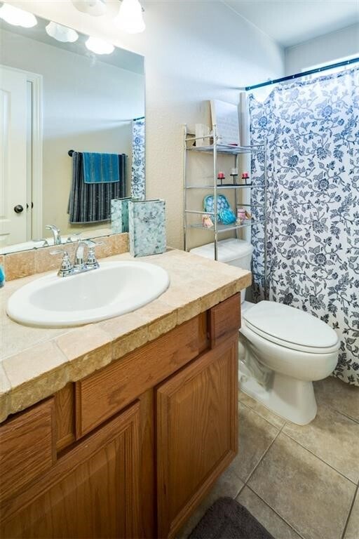 Building Photo - 4143 W Spring House Dr