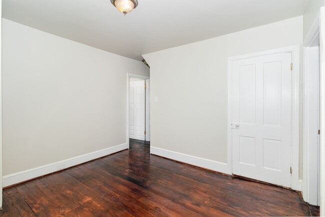 Building Photo - 2 bedroom home in Carlisle!