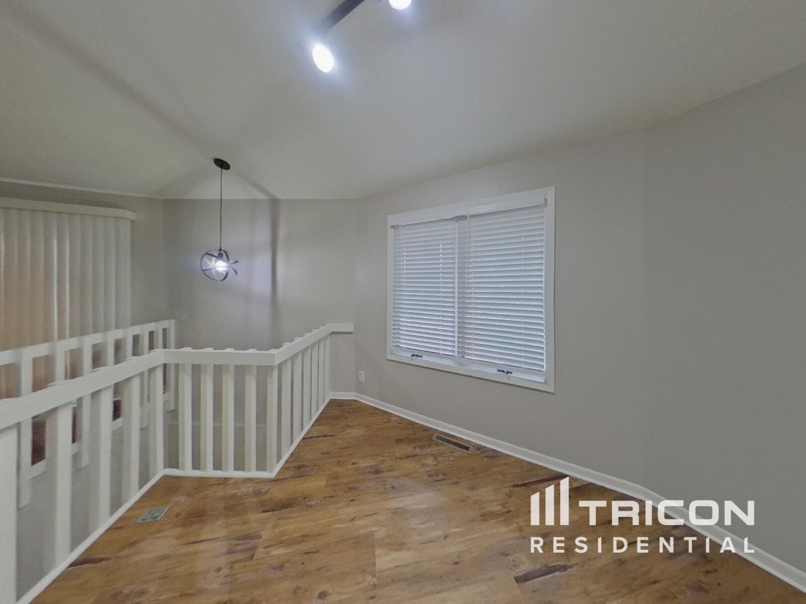 Building Photo - 805 Garrison Ct
