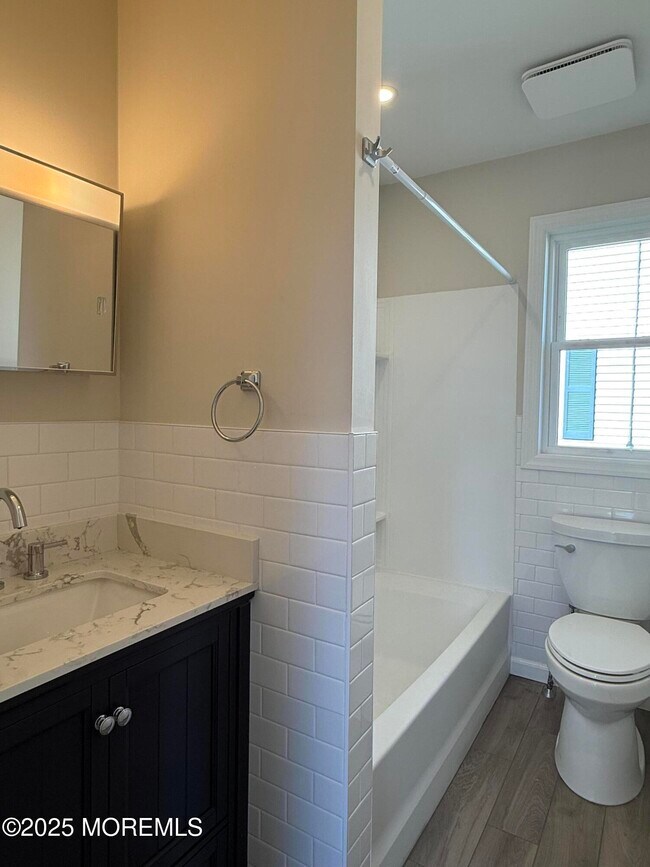 Building Photo - 616 Ocean Gate Ave