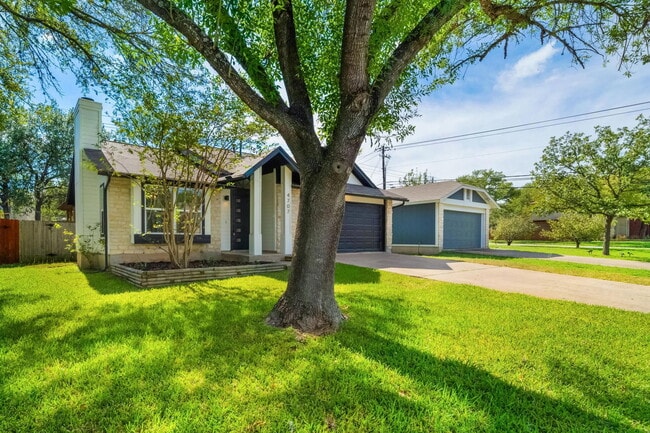 Building Photo - 4707 Alta Loma Dr