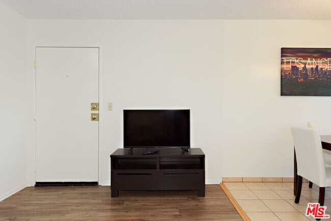 Building Photo - 3600 Bagley Ave