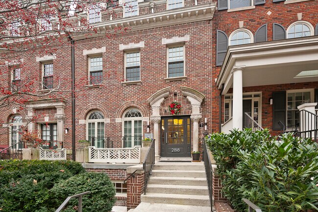 Building Photo - 2818 Connecticut Ave NW