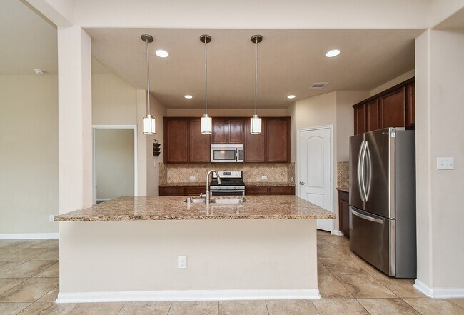Building Photo - 20707 Waterfall Rain Ct