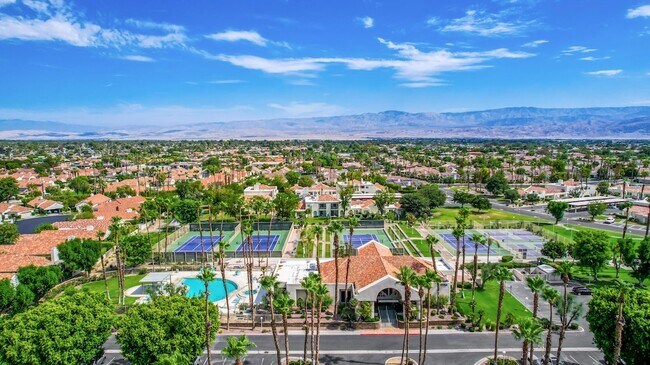 Building Photo - 77717 Cll Las Brisas S