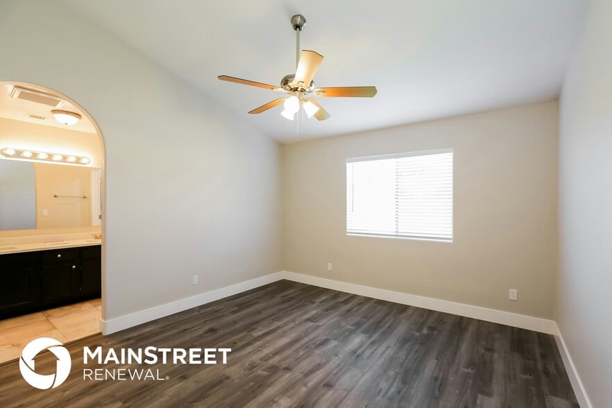 Building Photo - 6335 E Brown Rd